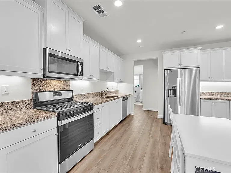 12338 Blue Sky Ct — Photo 4