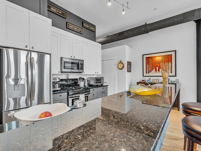 300 Emory Street — Photo 12
