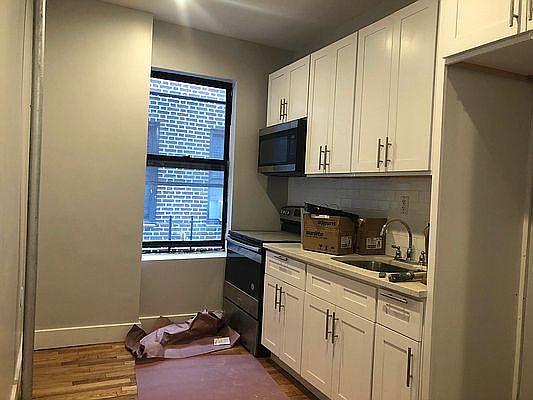 1st image of 510 W 204th St #41B