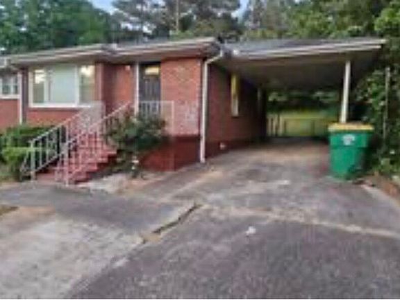 2nd image of 5652 Ash St