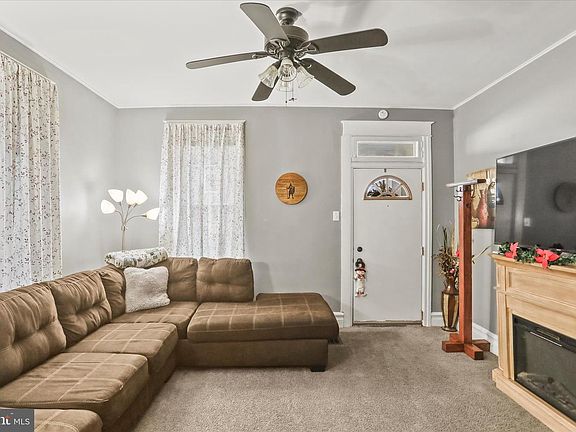 5th image of 338 3rd St