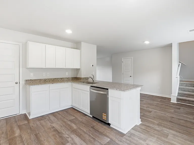 1241 Skystone Loop NE — Photo 8