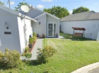 2401 SW 86th Ter, Miramar, FL 33025