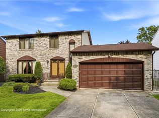 171 Sprucewood Ter, Williamsville, NY 14221