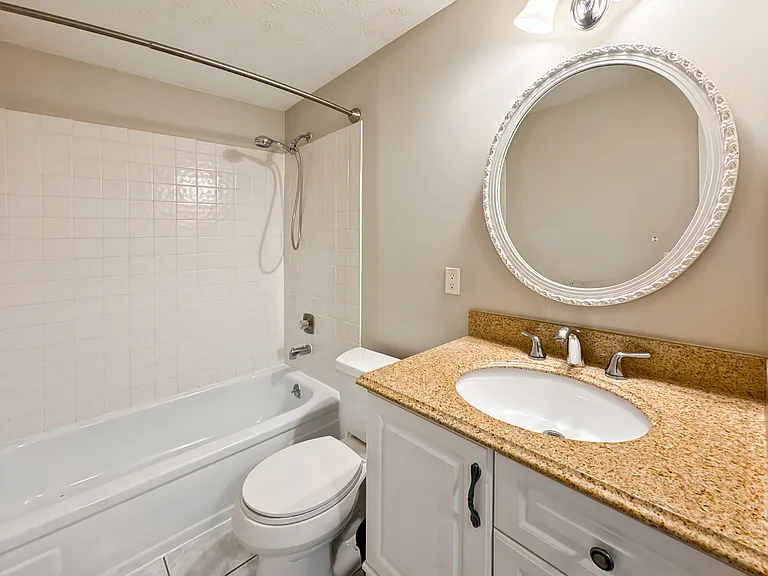 4214 Hanover Dr — Photo 8