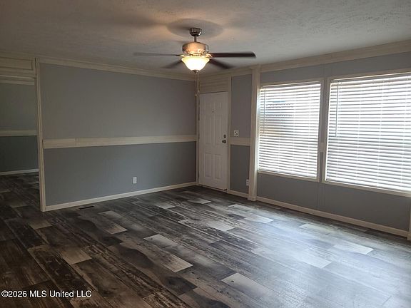 5th image of 118 Grayson Rd