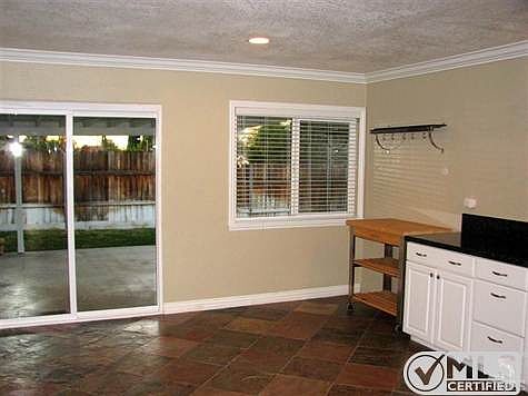 4th image of 4395 N Butterfield Ln