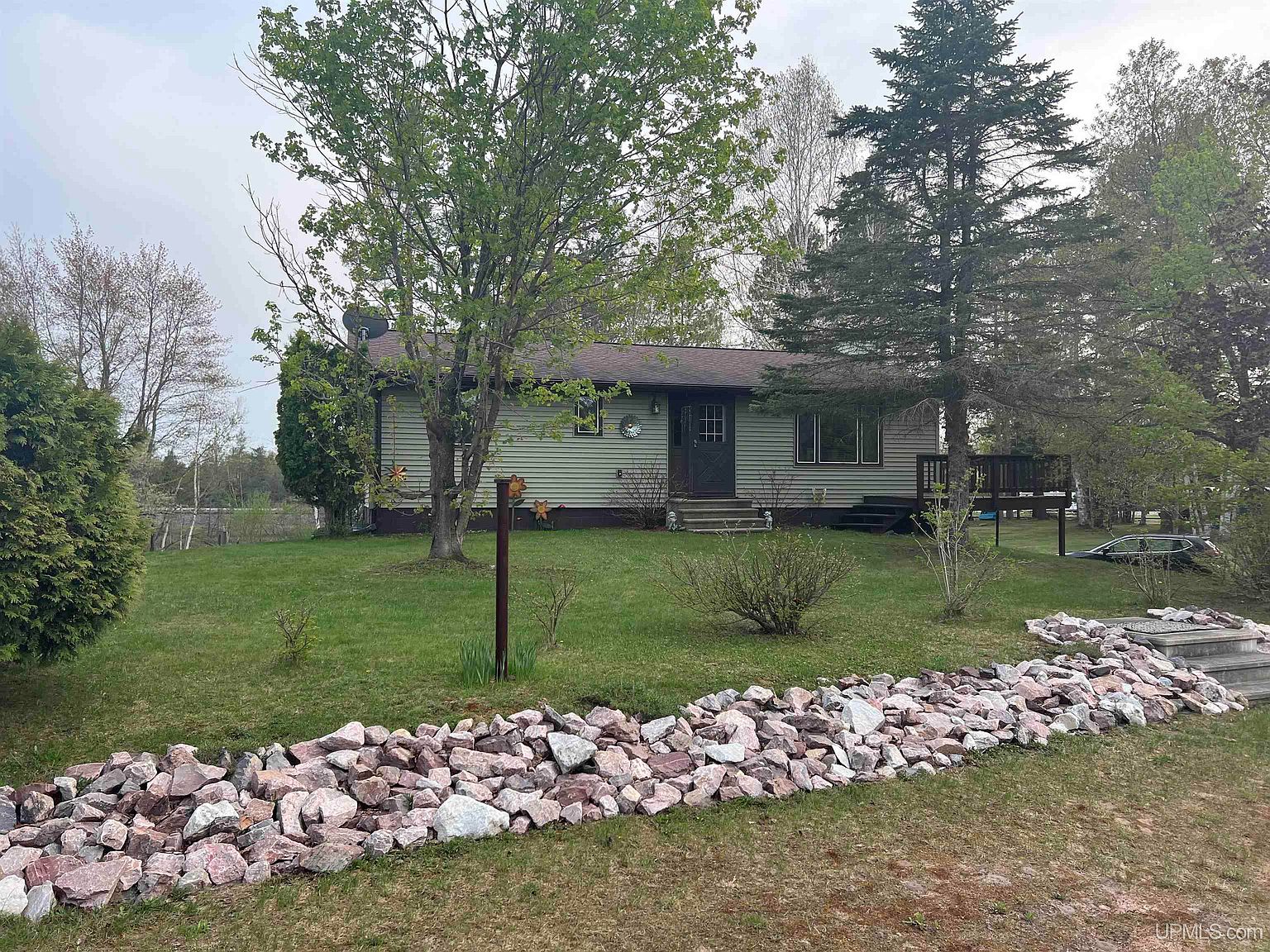 2104 E Northwestern Lake Trl, Little Lake, MI 49833 Zillow