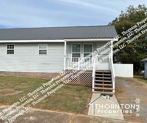 1541 Obrig Ave #B Photo 1
