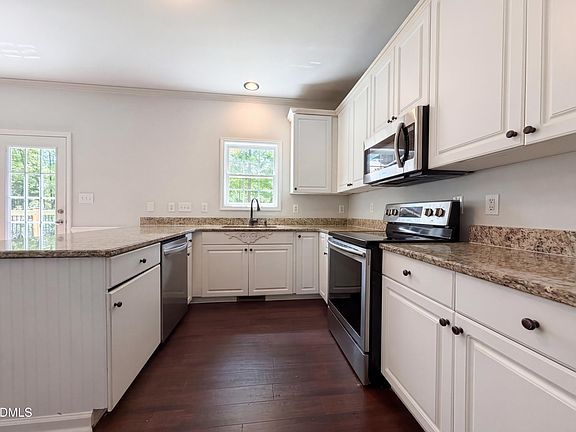 2nd image of 109 Rockrose Ave