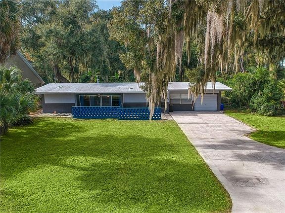 2nd image of 46 Palm Dr