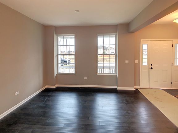 3rd image of 16530 S Mueller Cir