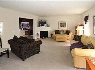 747 Chickies Dr, Columbia, PA 17512