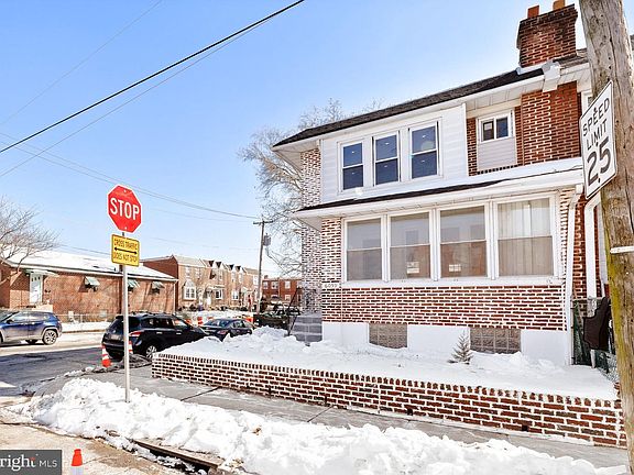 3rd image of 6059 Lawndale Ave