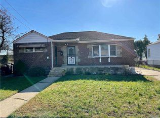 1200 Oakley St, Uniondale, NY 11553