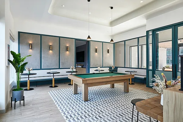 Rented by Greystar | media 38