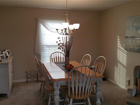 5th image of 2 Creekwood Dr