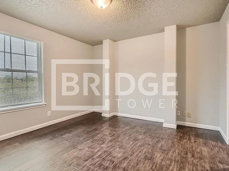 806 Prairie Creek Dr — Photo 7