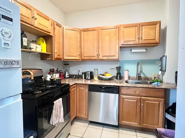 293 Market St, Boston, MA 02135