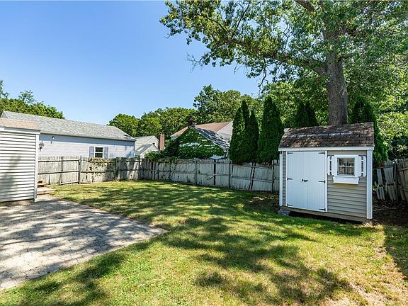 2nd image of 45 Brookdale Blvd