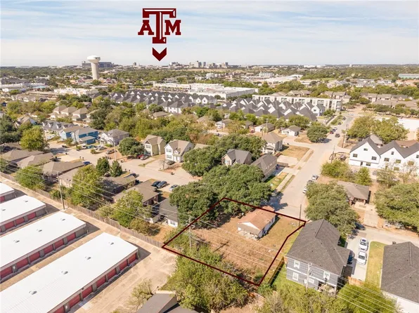 206 Sterling St, College Station, TX 77840