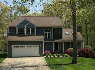 90 Bascom Rd, Lebanon, CT 06249