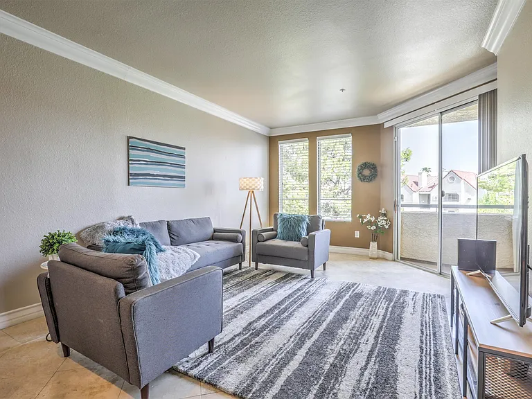230 E Flamingo Rd #219 — Photo 3