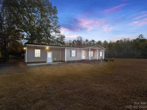 133 Farmway Ln, Polkville, NC 28150
