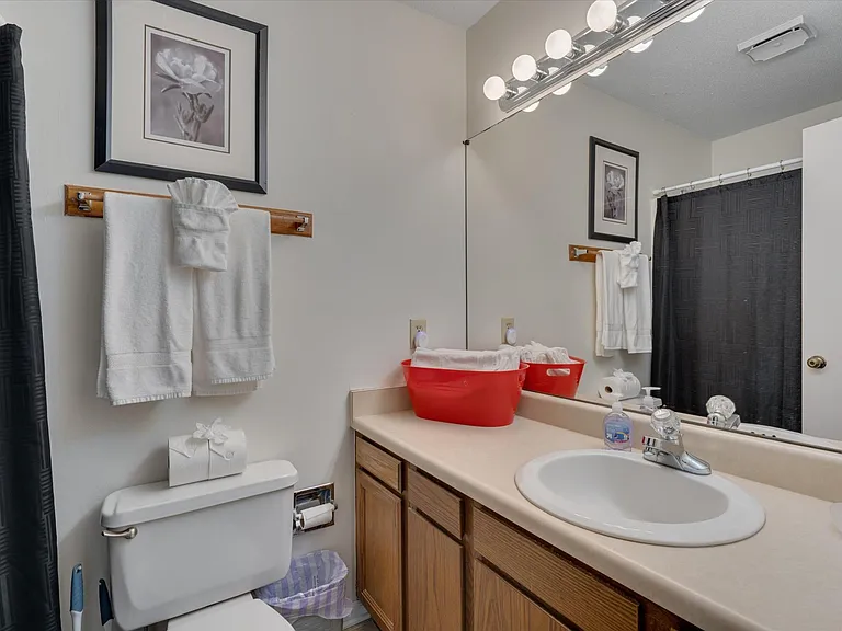 4408 American Dr #B — Photo 17