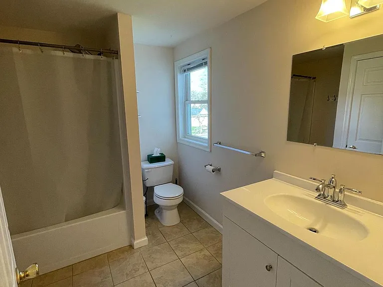 127 Edgehill Ave #5 — Photo 8