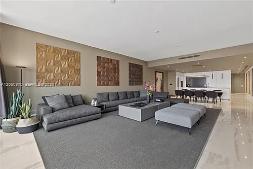 300 Biscayne Blvd #3104 Photo 1