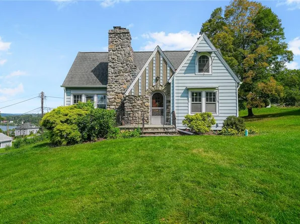 7 Leeside Road, Carmel, NY 10512