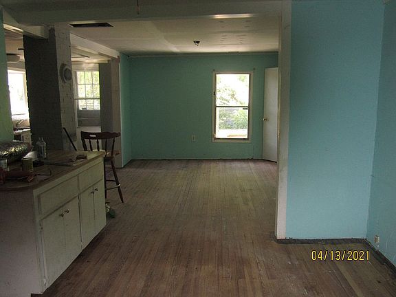 5th image of 1412 Palmer St