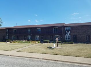 170 E Queenwood Rd #3, Morton, IL 61550