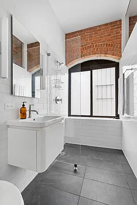 Rented by Douglas Elliman | media 14