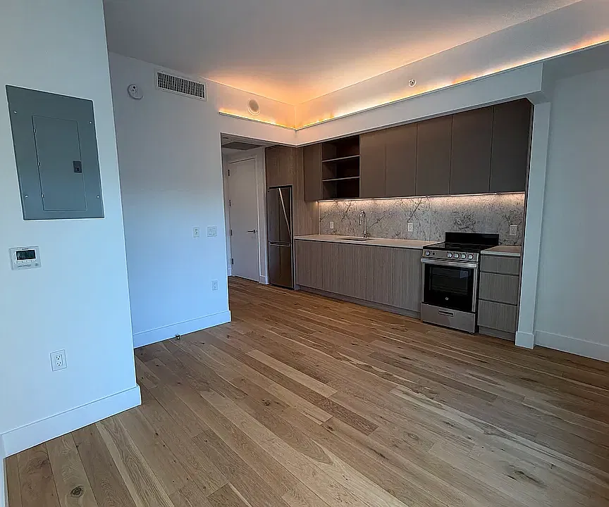 12 Rockwell Pl #2407