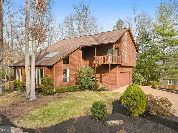 313 Braeburn Glen Ct, Millersville, MD 21108