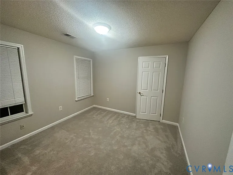 5442 Fuller Dr — Photo 17
