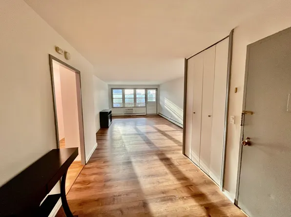 30 Glenbrook Rd #2E, Stamford, CT 06902