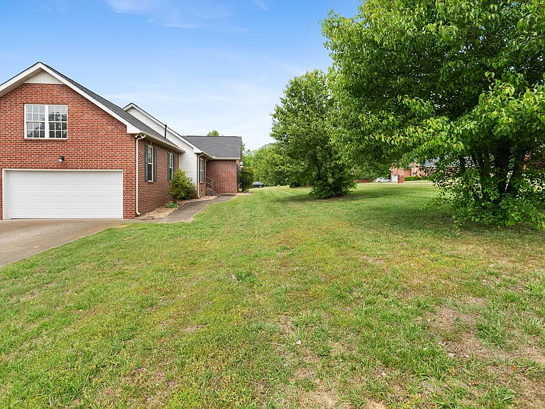 8001 Anna Ct — Photo 5