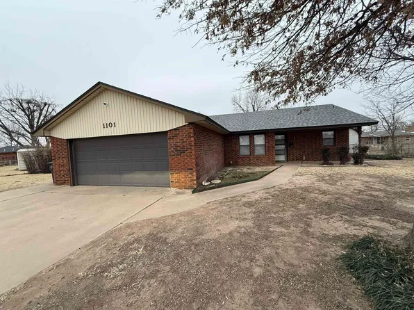 1101 Indian Cir, Enid, OK 73703