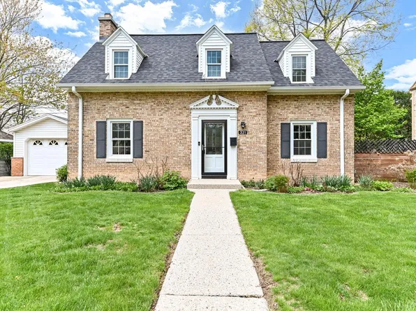 321 N 74th STREET, Milwaukee, WI 53213