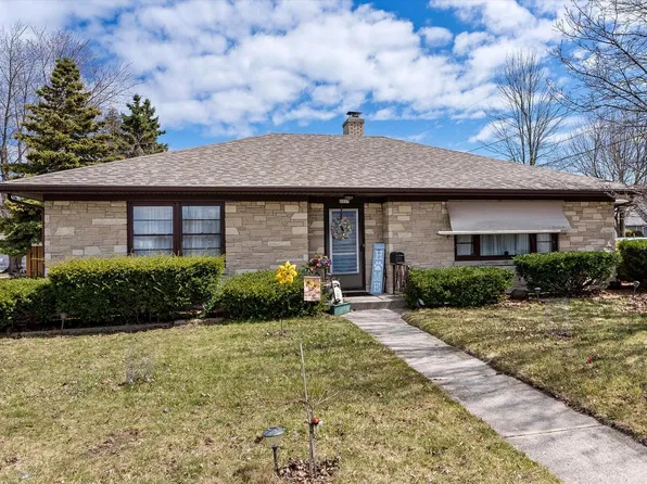2537 Luedke COURT, Sheboygan, WI 53083