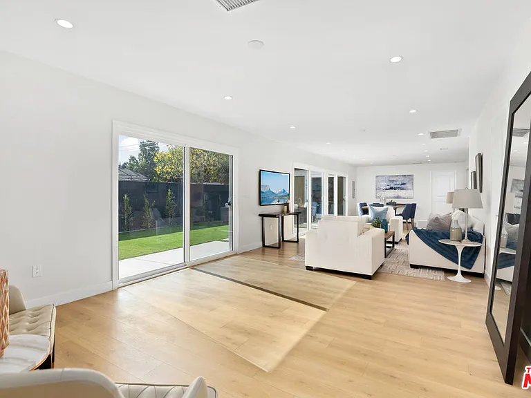 521 N Lamer St — Photo 4