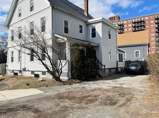 27 Webster Pl, Malden, MA 02148