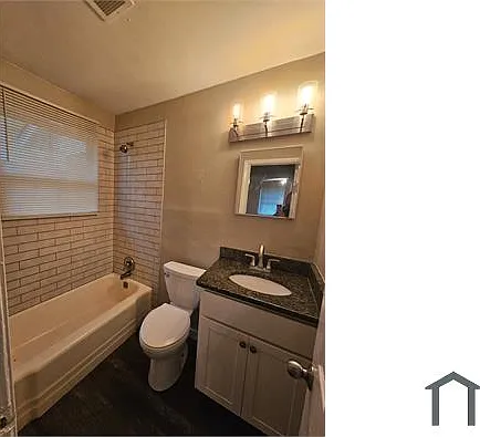 1173 Smith St SW #A — Photo 8
