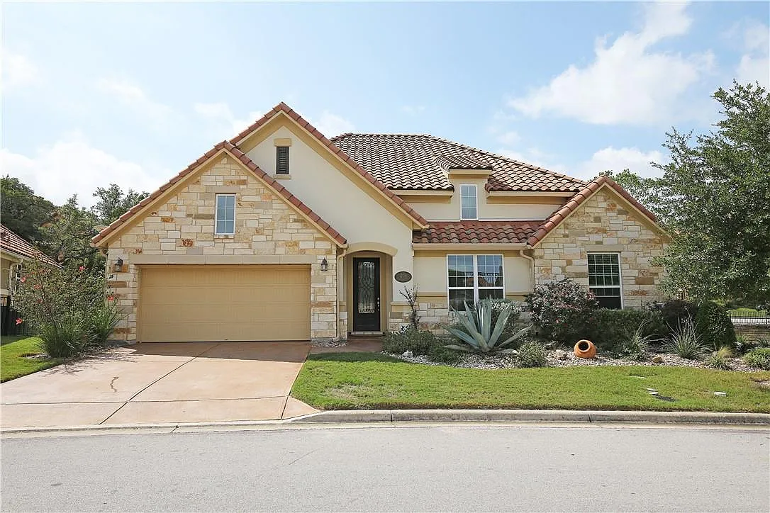 4 bed, 3.0 bath, 2691 sqft, $3,395 — Photo 1