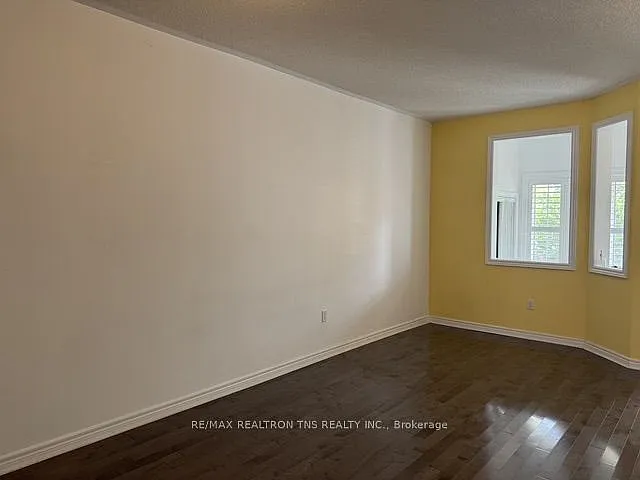 34 Millwright Ave — Photo 7