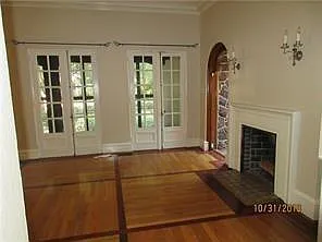 70 N Monterey St — Photo 17