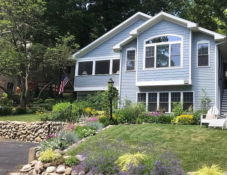 88 Lower Loch Vista Dr — Photo 1